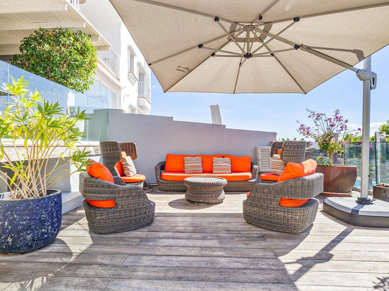 Town House for Sale in Benahavís, Malaga 9