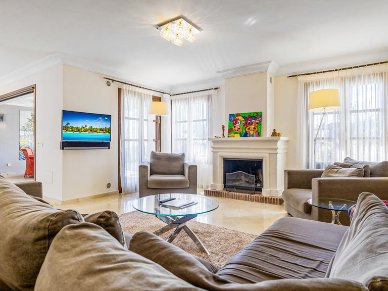 Town House for Sale in Benahavís, Malaga 2