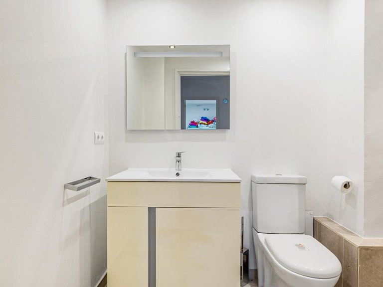 Town House for Sale in Benahavís, Malaga 16