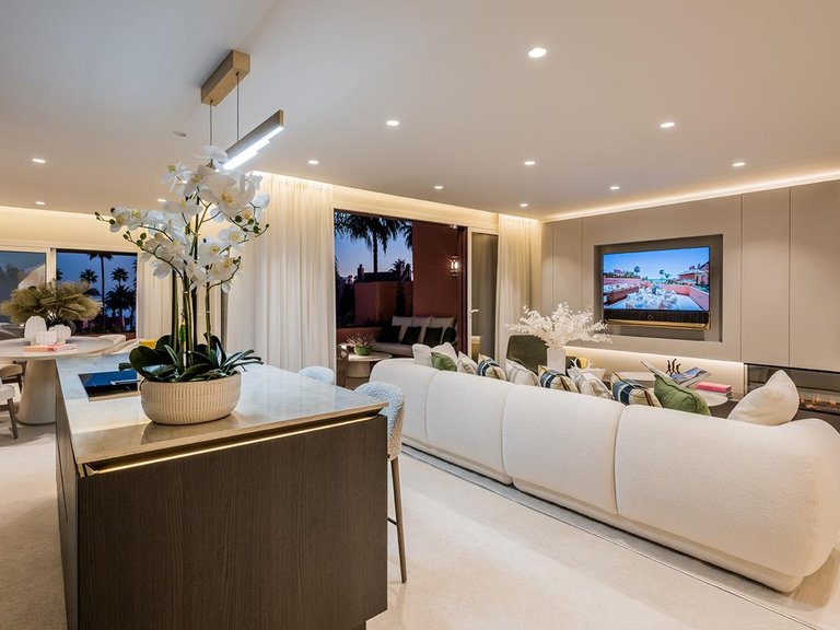 Penthouse for Sale in Estepona, Malaga 12