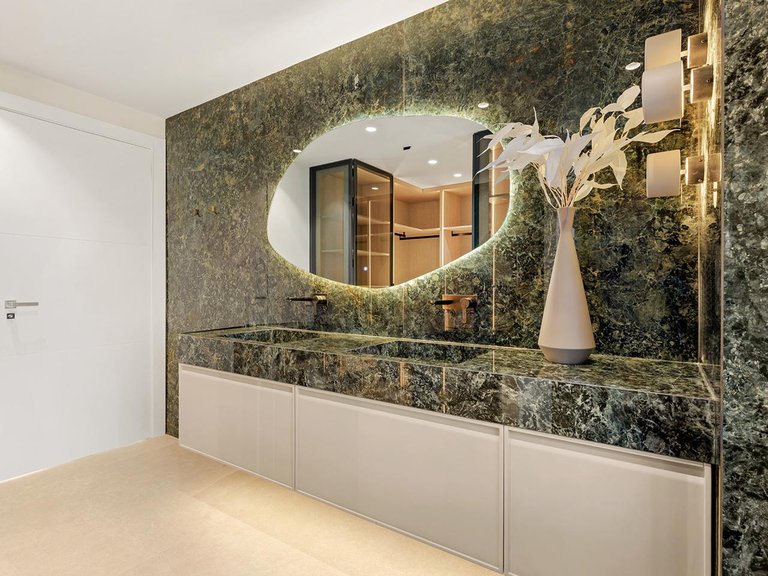 Penthouse for Sale in Estepona, Malaga 25