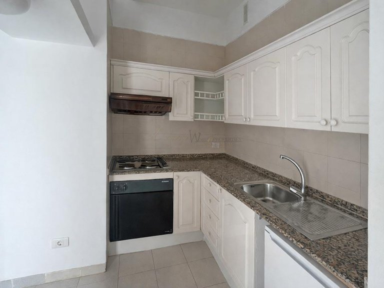 Apartment for Sale in Costa Adeje, Tenerife, España 4