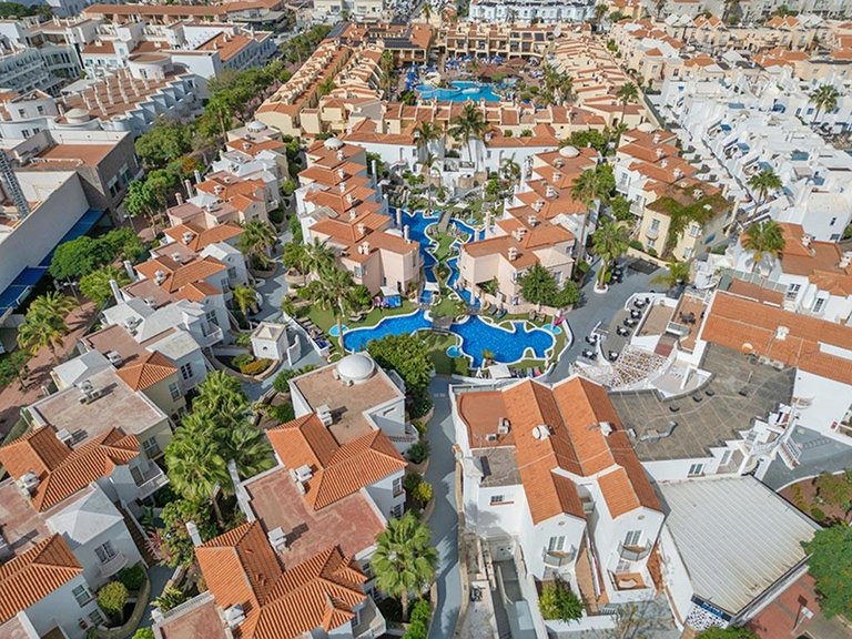 Apartment for Sale in Costa Adeje, Tenerife, España 1