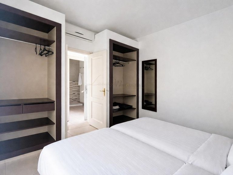 Apartment for Sale in Costa Adeje, Tenerife, España 7