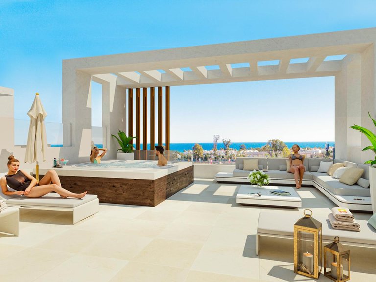 Town House for Sale in Las Lagunas, Malaga 2