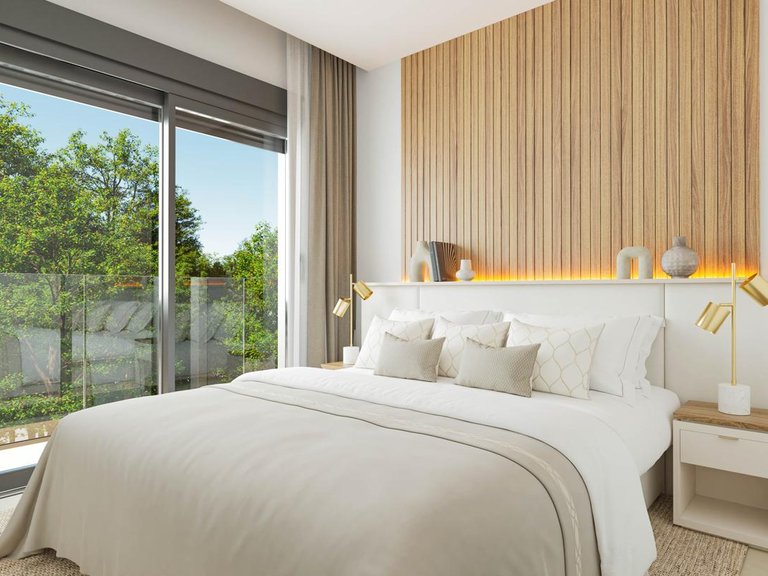 Town House for Sale in Las Lagunas, Malaga 13