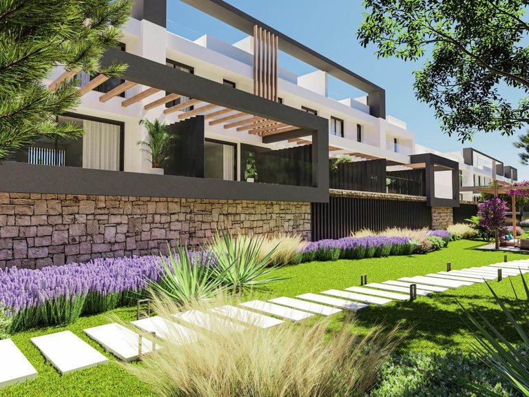 Town House for Sale in Las Lagunas, Malaga 9