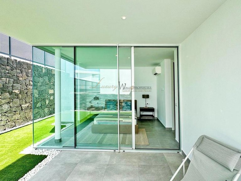 Villa for Sale in Rocabella, Tenerife, España 25