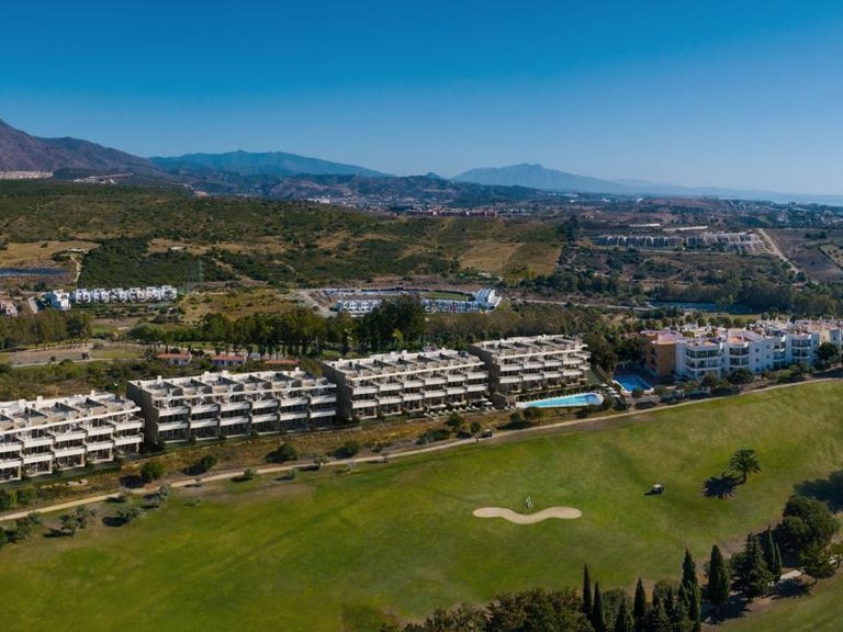 Apartment for Sale in Estepona, Malaga 7