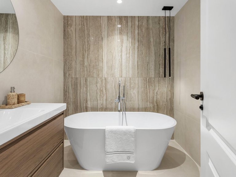 Apartment for Sale in Benahavís, Malaga 13