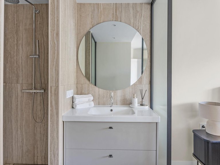 Apartment for Sale in Benahavís, Malaga 14