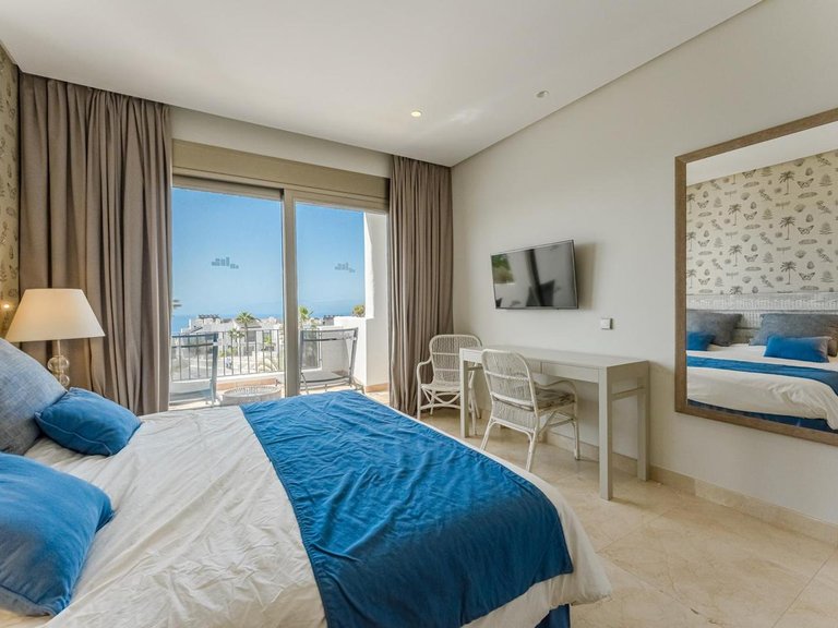 Apartment for Sale in Guia De Isora, Tenerife, España 18