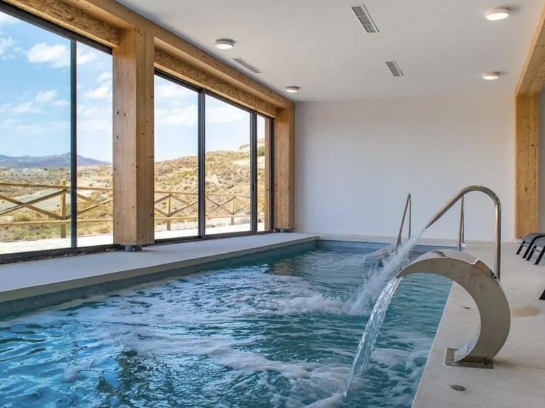 Apartment for Sale in Benahavís, Malaga 13