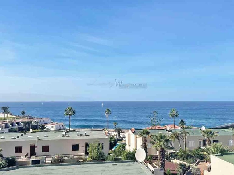 Penthouse for Sale in Los Gigantes, Tenerife, España 2