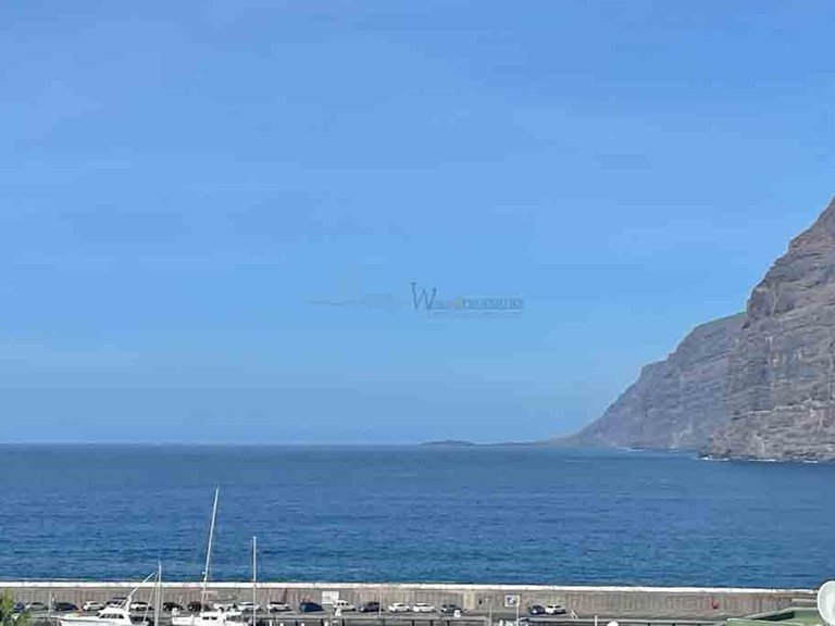 Penthouse for Sale in Los Gigantes, Tenerife, España 3