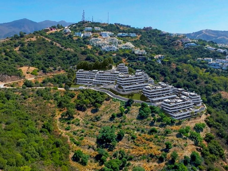 Apartment for Sale in Marbella, Malaga 18