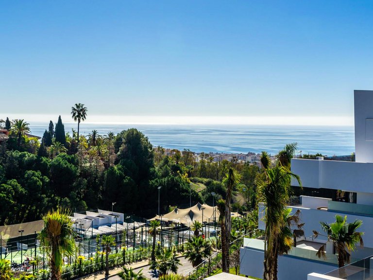 Apartment for Sale in Estepona, Malaga 15