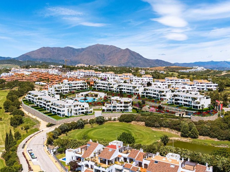 Apartment for Sale in Casares, Malaga 12