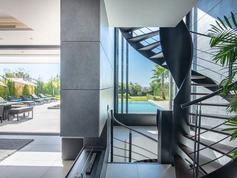 Villa for Sale in La Gaspara, Malaga 11