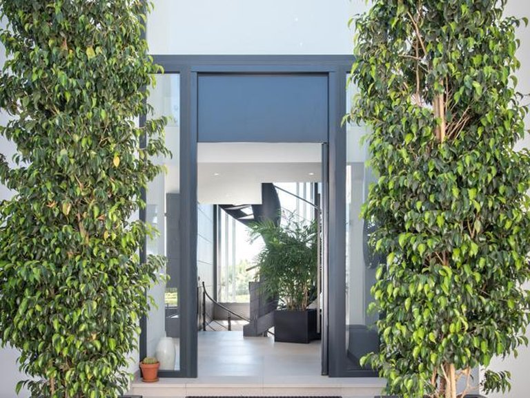 Villa for Sale in La Gaspara, Malaga 18