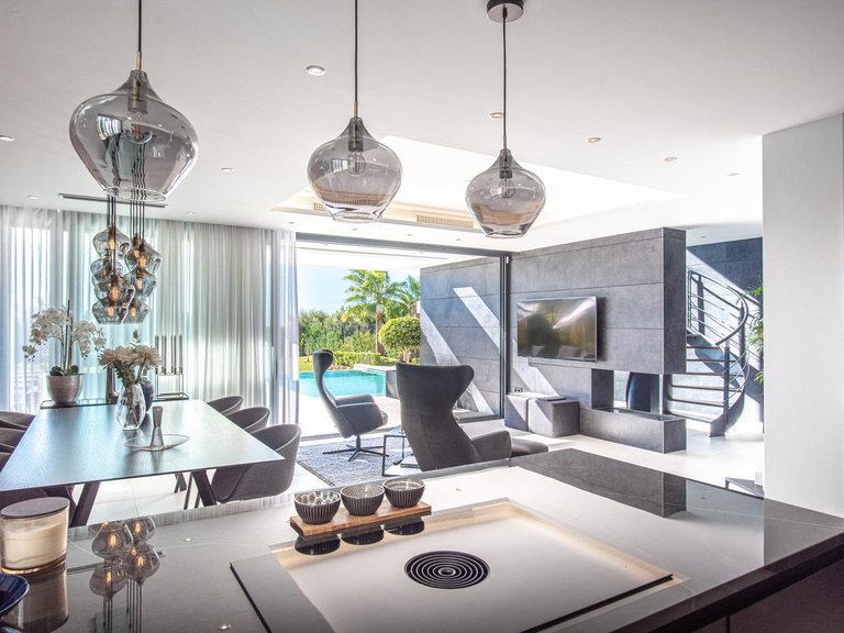 Villa for Sale in La Gaspara, Malaga 13