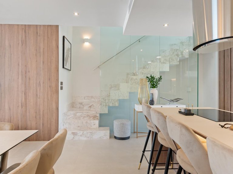 Villa for Sale in Marbella, Malaga 9