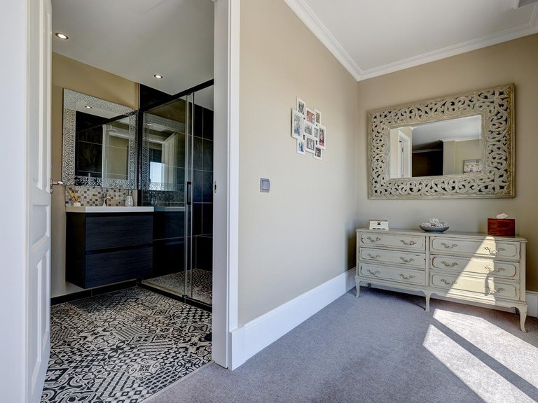 Villa for Sale in Buenas Noches, Malaga 13