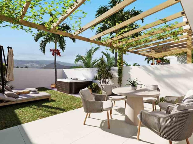 Town House for Sale in Amarilla Golf, Tenerife, España 2