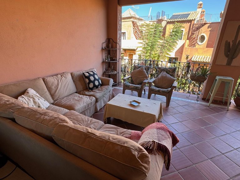 Villa for Sale in Estepona, Malaga 13