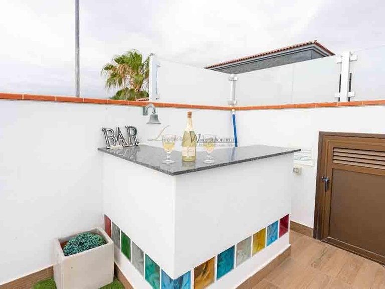 Villa for Sale in Amarilla Golf, Tenerife, España 34