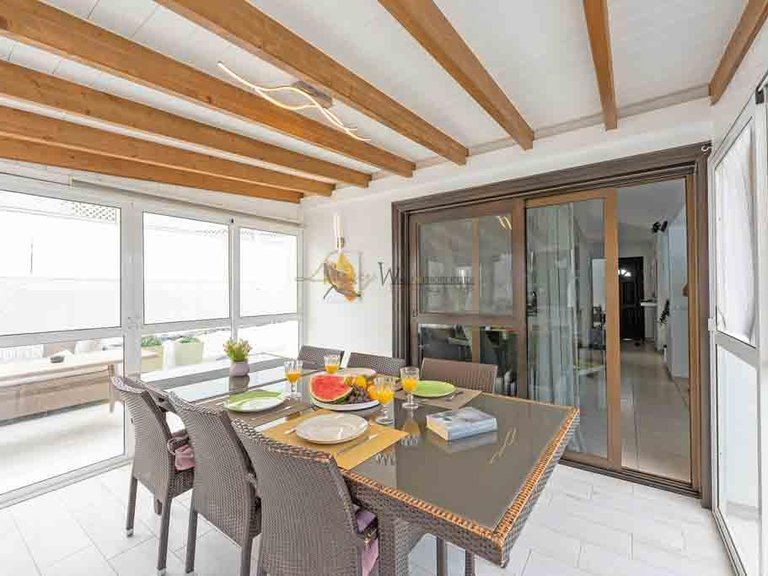 Villa for Sale in Amarilla Golf, Tenerife, España 10
