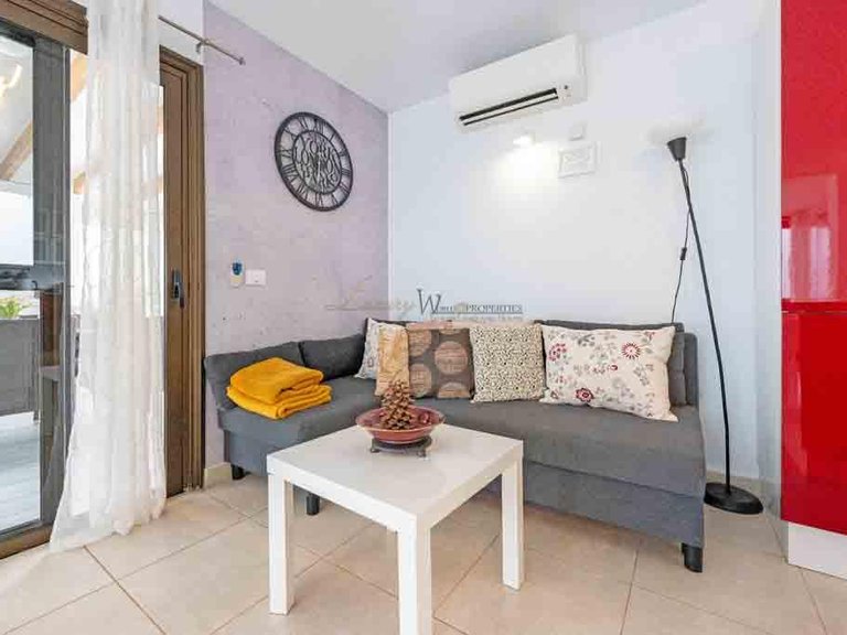 Villa for Sale in Amarilla Golf, Tenerife, España 12