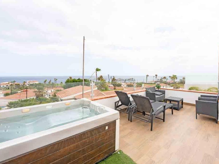Villa for Sale in Amarilla Golf, Tenerife, España 35