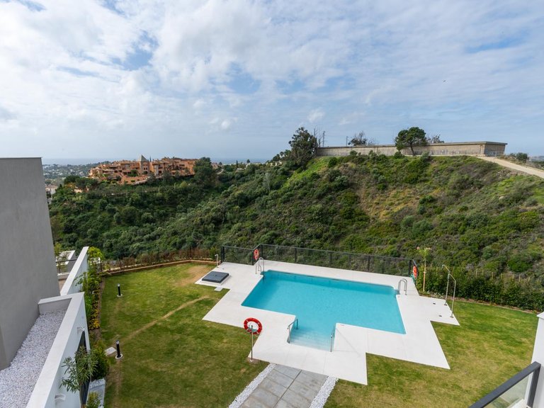 Penthouse for Sale in Marbella, Malaga 39