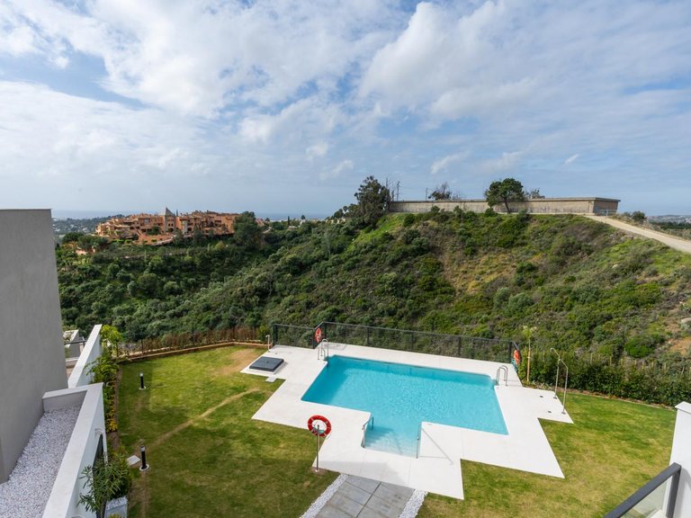 Penthouse for Sale in Marbella, Malaga 42