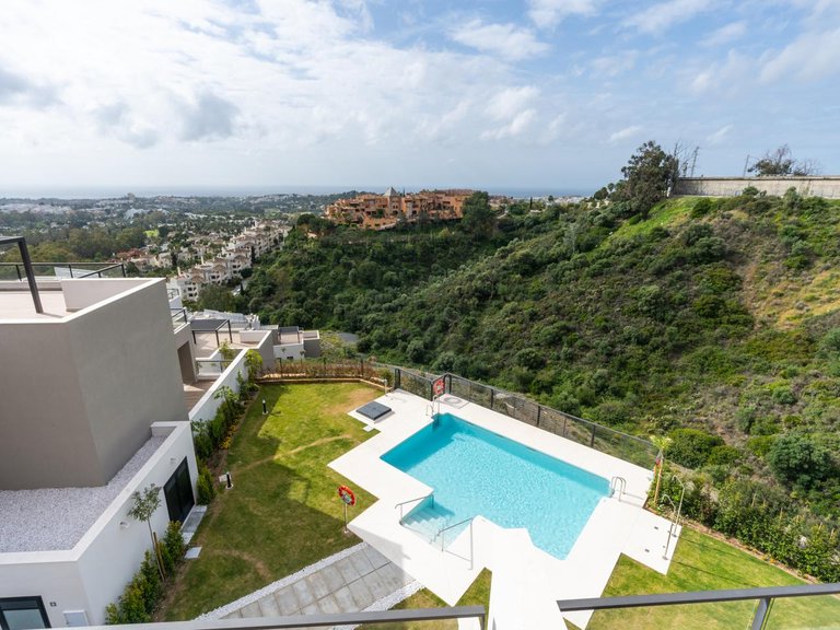 Penthouse for Sale in Marbella, Malaga 28