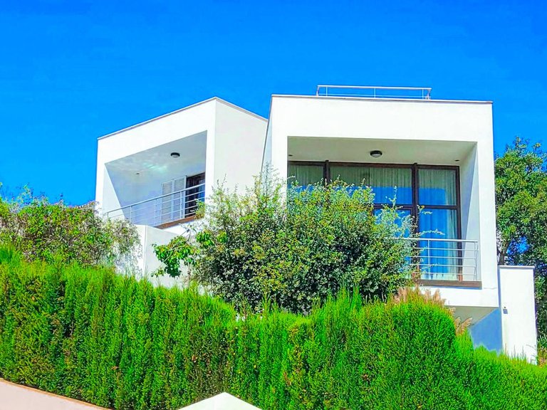 Villa for Sale in Sotogrande, Cadiz 2