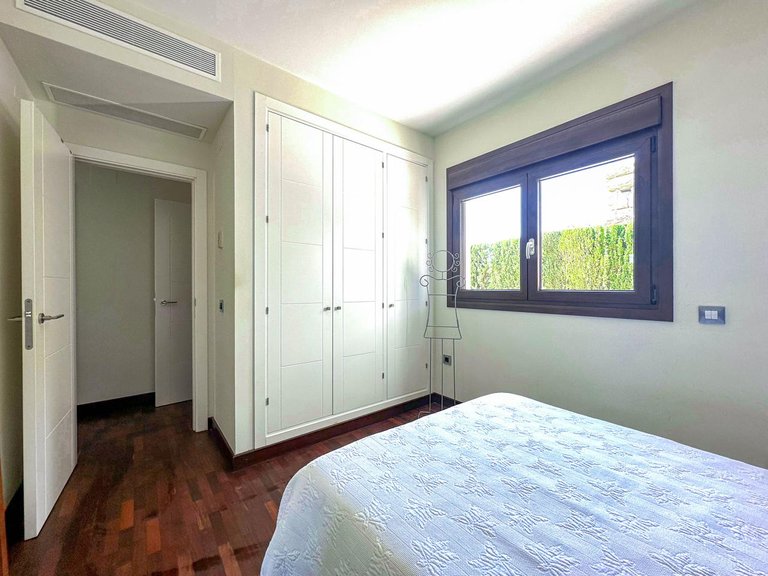 Villa for Sale in Sotogrande, Cadiz 18