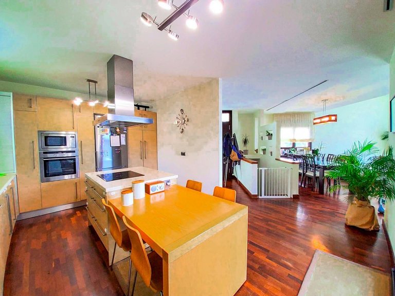 Villa for Sale in Sotogrande, Cadiz 5