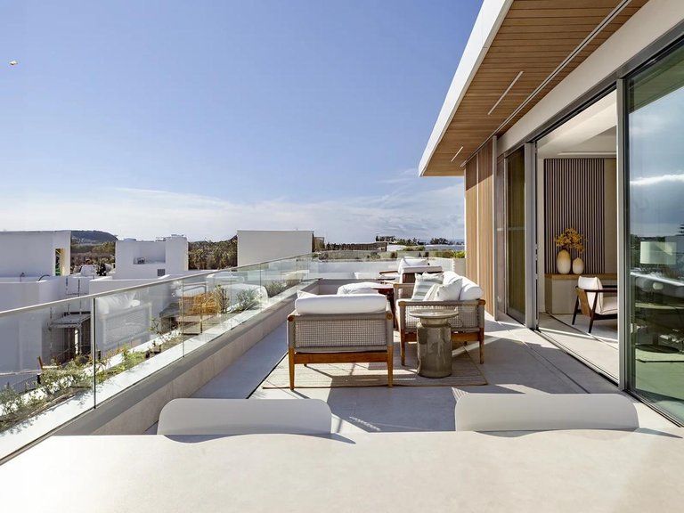 Penthouse for Sale in Marbella, Malaga 11