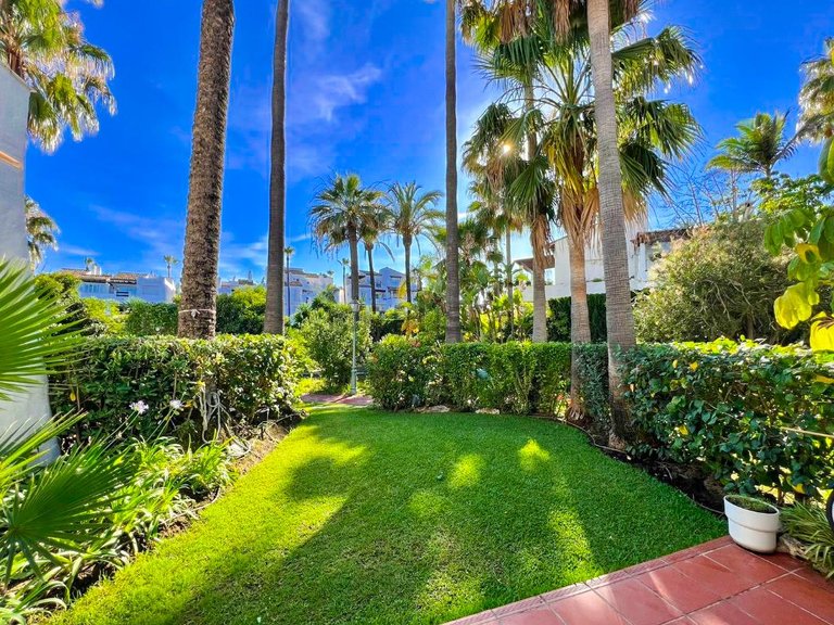 Town House for Sale in Estepona, Malaga 1