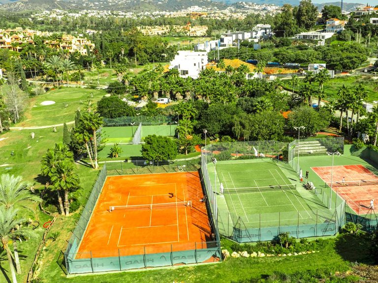 Villa for Sale in Estepona, Malaga 17