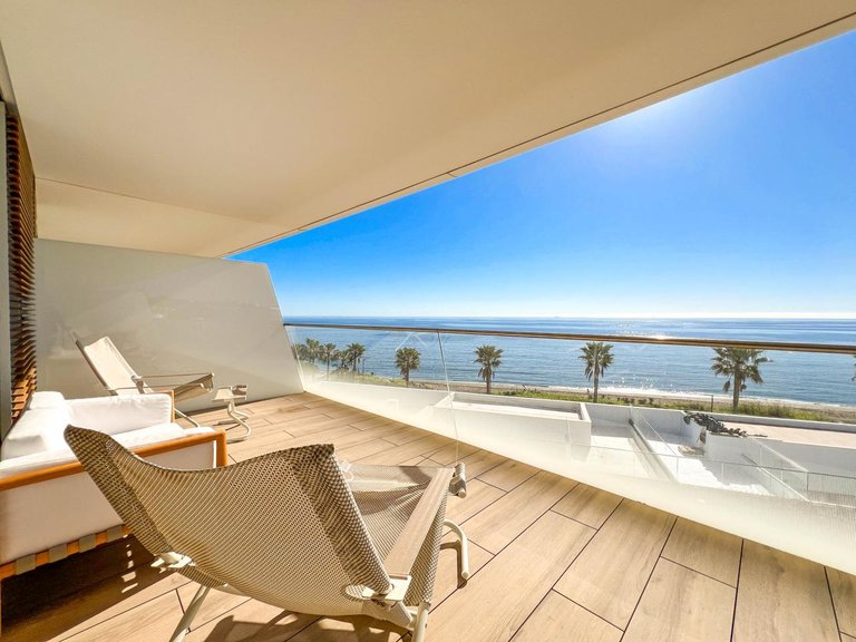 Apartment for Sale in Estepona, Malaga 1