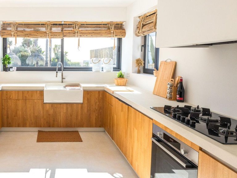 Villa for Sale in Estepona, Malaga 18