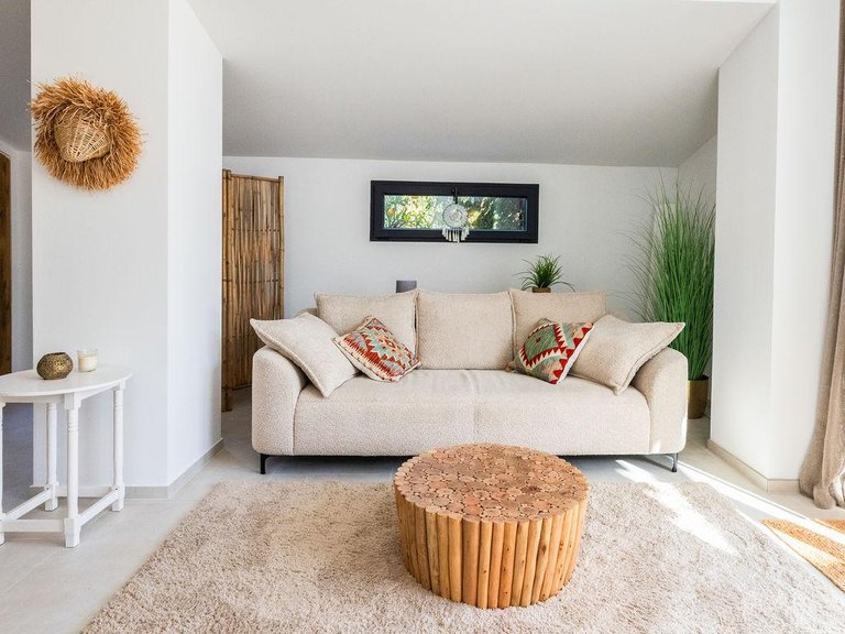 Villa for Sale in Estepona, Malaga 13