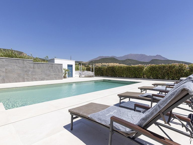 Villa for Sale in Casares, Malaga 3