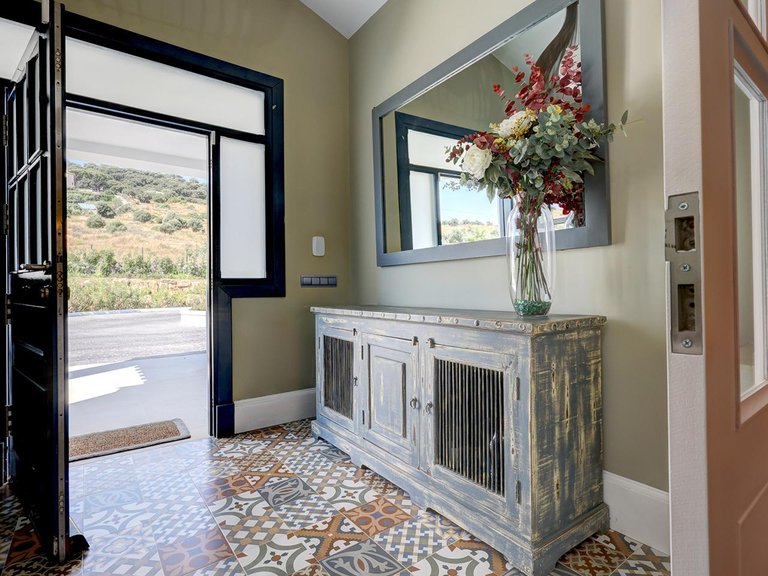 Villa for Sale in Casares, Malaga 4