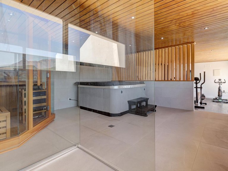 Villa for Sale in Casares, Malaga 37