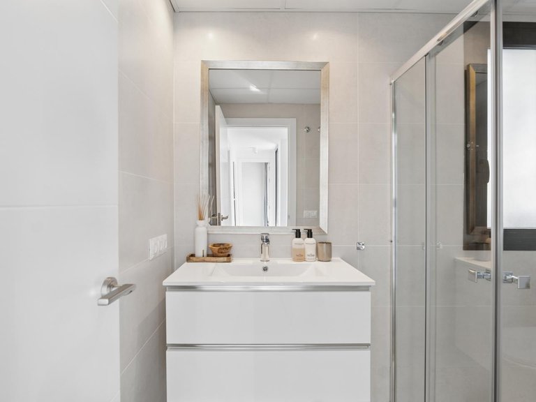 Villa for Sale in Estepona, Malaga 27