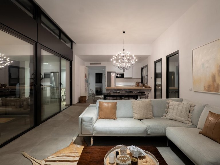 Villa for Sale in Estepona, Malaga 6